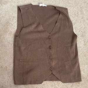 Olive & Oak Taupe/Brown Knit Vest